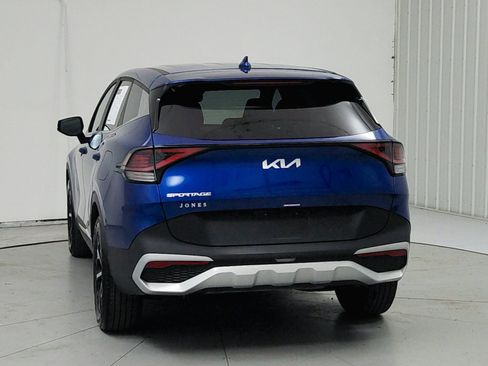 Used 2025 Kia Sportage EX FWD image 6
