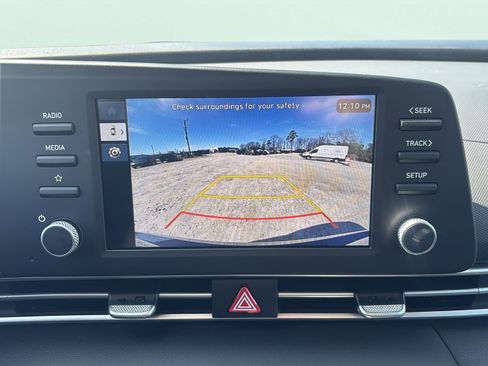 New 2026 Hyundai Elantra SE image 16