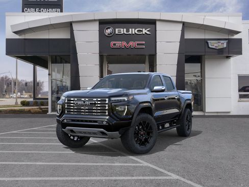 New 2026 GMC Canyon Denali image 8