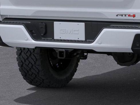 New 2026 GMC Canyon AT4 AWD/4WD image 14