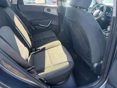 Used 2021 Kia Soul LX image 14