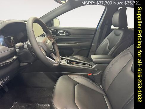 New 2026 Jeep Compass Limited image 7