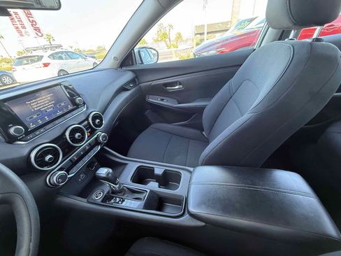Used 2022 Nissan Sentra S FWD image 50