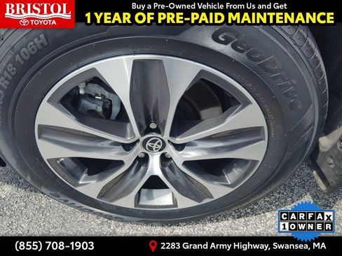 Used 2023 Toyota Highlander XLE AWD/4WD image 15