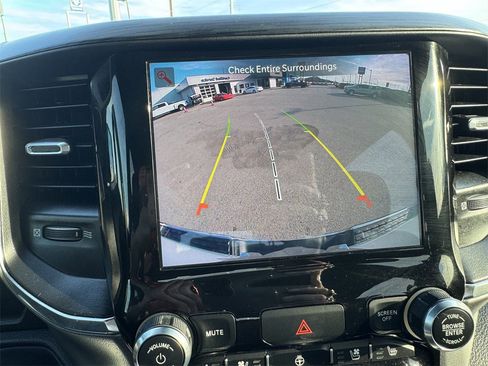 Used 2024 RAM 1500 Laramie image 16