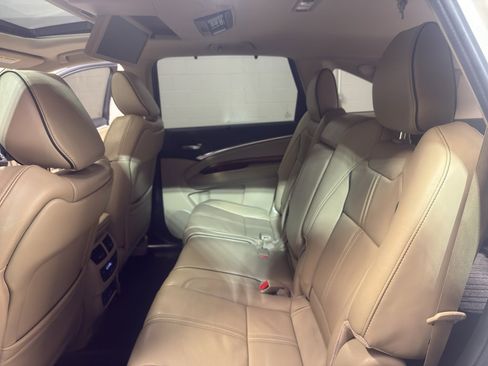 Used 2017 Acura MDX SH-AWD image 30