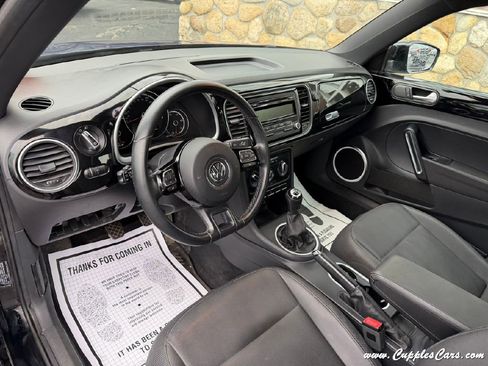 Used 2014 Volkswagen Beetle 2.5 FWD image 5