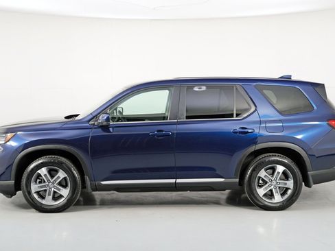 Used 2025 Honda Pilot EX-L image 47