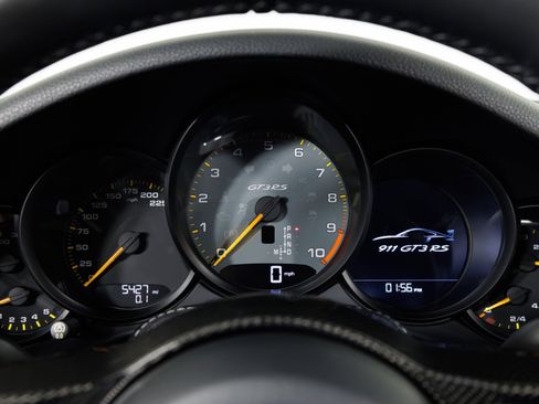 Used 2019 Porsche 911 GT3 RS RWD image 6