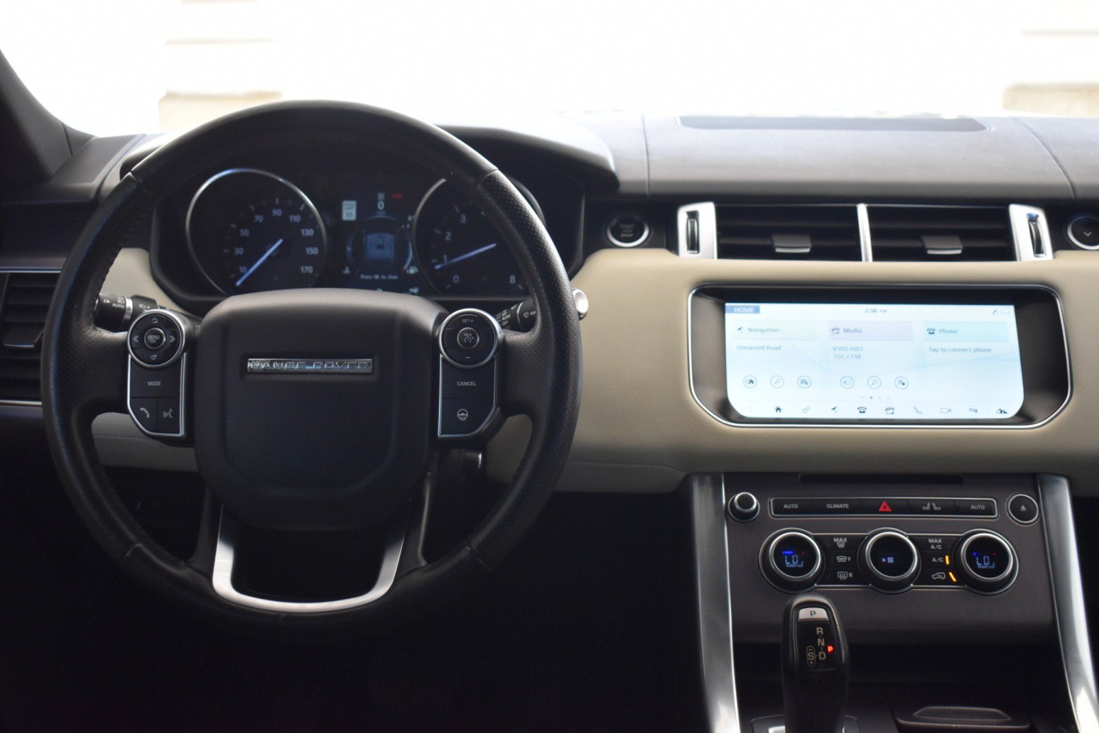 Used 2017 Land Rover Range Rover Sport HSE AWD/4WD image 15