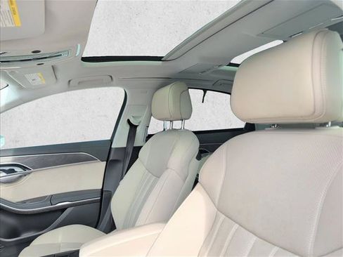 Used 2023 Audi A8 L 3.0T w/ Comfort Plus Package AWD/4WD image 9