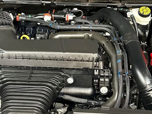 Used 2025 Lincoln Corsair FWD w/ Equipment Group 101A image 95