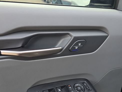 Certified 2024 Kia EV9 Light Long Range RWD image 19