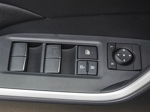 New 2025 Toyota RAV4 XLE image 19