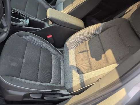 Used 2024 Chevrolet TrailBlazer LT FWD image 18