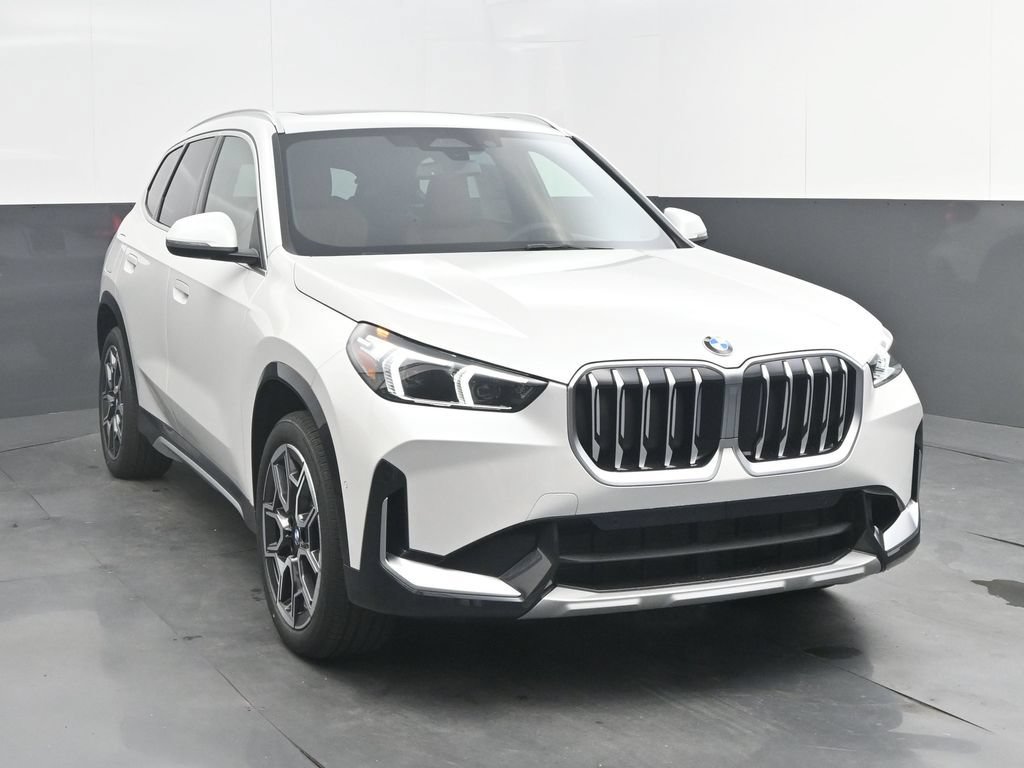 New 2027 BMW X1 xDrive28i AWD/4WD image 9