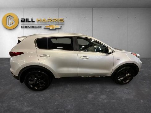 Used 2020 Kia Sportage S AWD/4WD image 9
