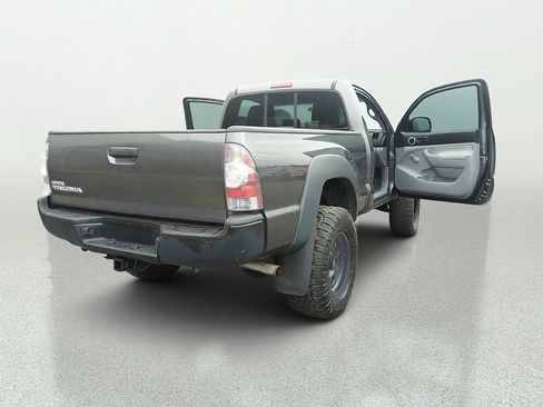Used 2011 Toyota Tacoma 4x4 Regular Cab image 15