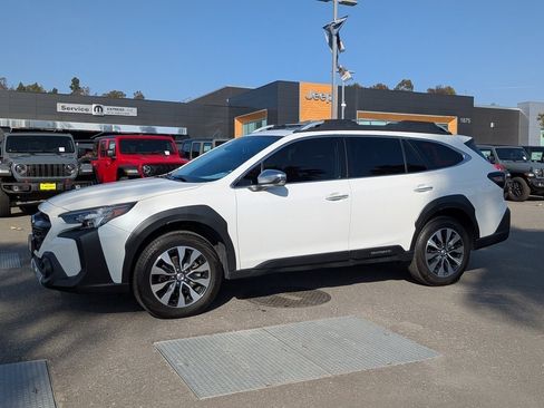 Used 2024 Subaru Outback Touring XT image 2