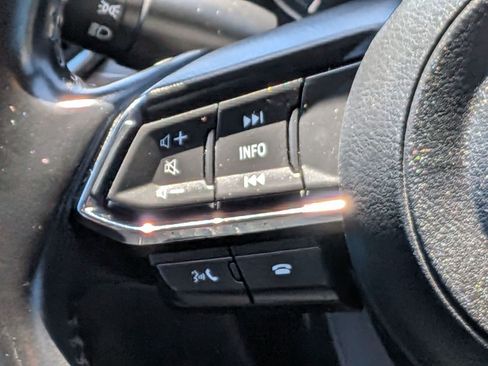 Used 2022 MAZDA CX-5 AWD 2.5 S w/ Premium Package image 18