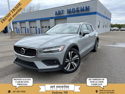 Used 2025 Volvo V60 B5 Cross Country Plus