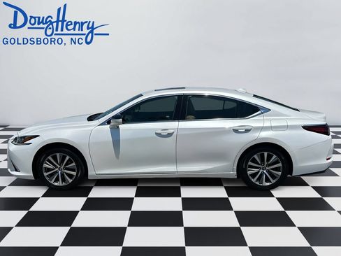 Used 2021 Lexus ES 350 w/ Premium Package FWD image 2