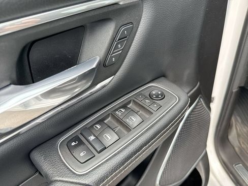 Used 2021 RAM 1500 Laramie AWD/4WD image 13