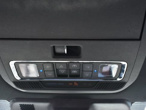 Used 2023 Ford F150 Lariat AWD/4WD image 40