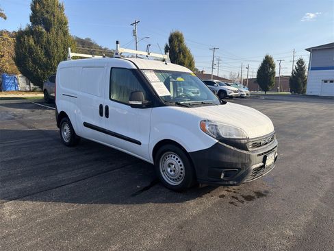 Used 2019 RAM ProMaster City Tradesman image 2