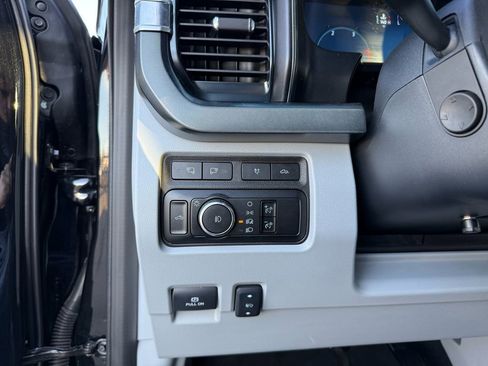 Used 2024 Ford F350 Limited w/ FX4 Off-Road Package image 23