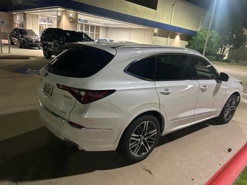 Certified 2025 Acura MDX SH-AWD w/ Advance Package image 5