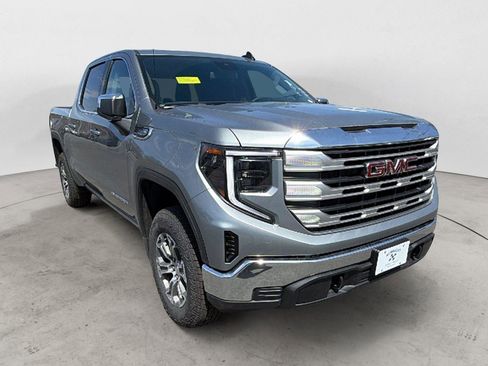 New 2026 GMC Sierra 1500 SLE AWD/4WD image 1