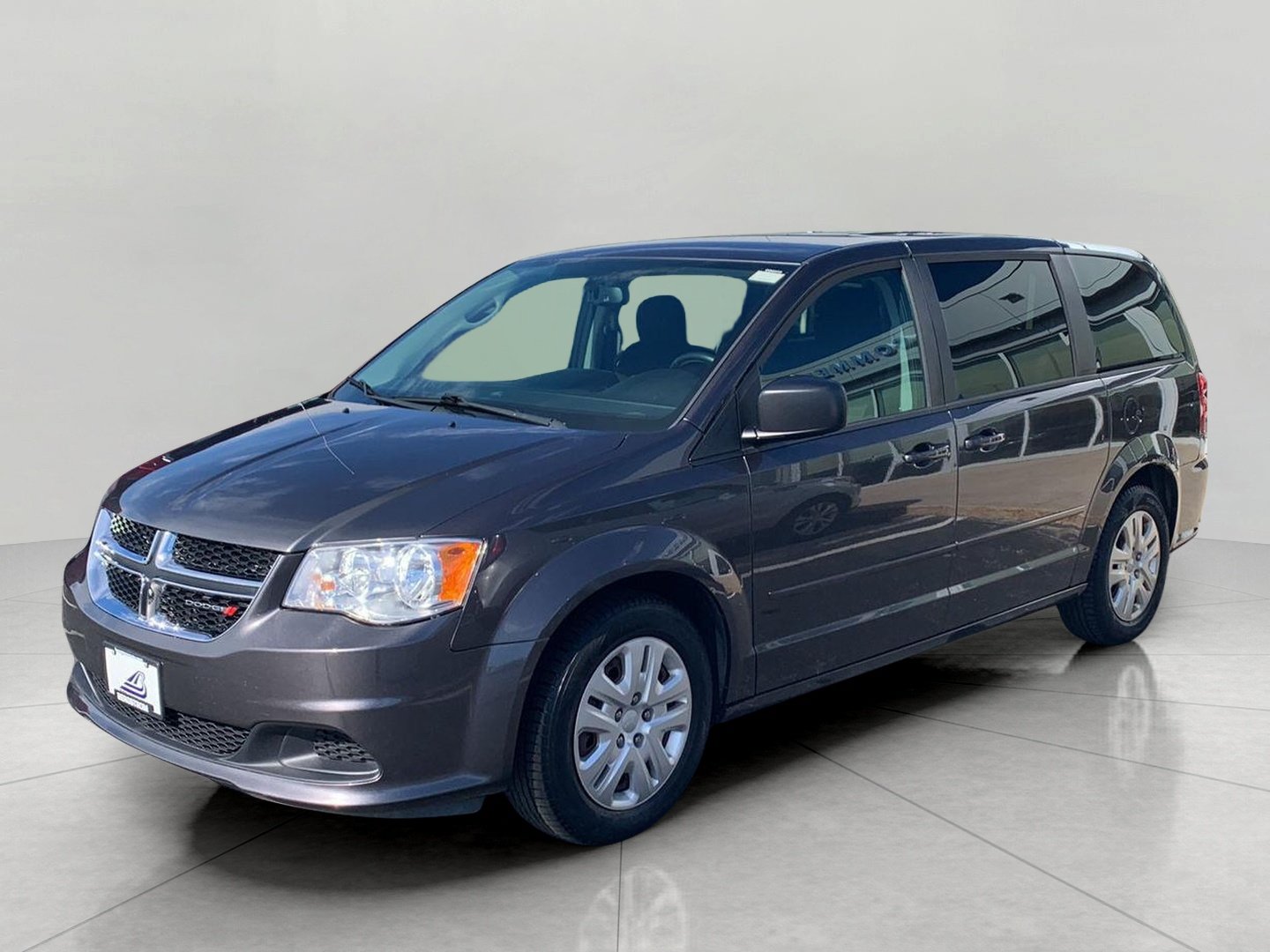 Used 2017 Dodge Grand Caravan SE w/ Power Window Group FWD image 4