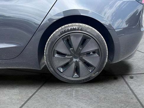 Used 2025 Tesla Model 3 Long Range RWD image 28