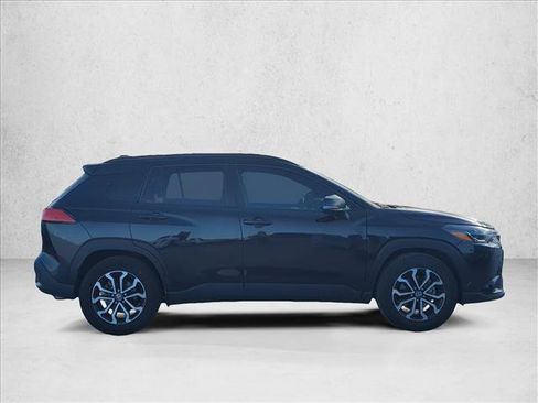 Used 2023 Toyota Corolla Cross AWD Hybrid image 4