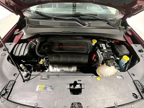 Used 2022 Jeep Compass Latitude image 32