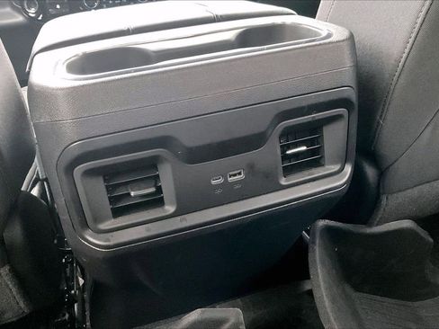 Used 2025 Chevrolet Silverado 1500 LT Trail Boss w/ Convenience Package II AWD/4WD image 17