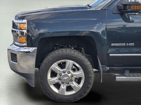 Used 2017 Chevrolet Silverado 2500 LTZ w/ LTZ Plus Package AWD/4WD image 9