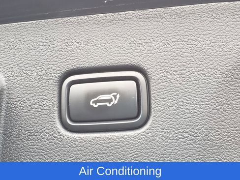 Used 2023 Kia Sportage SX Prestige image 9