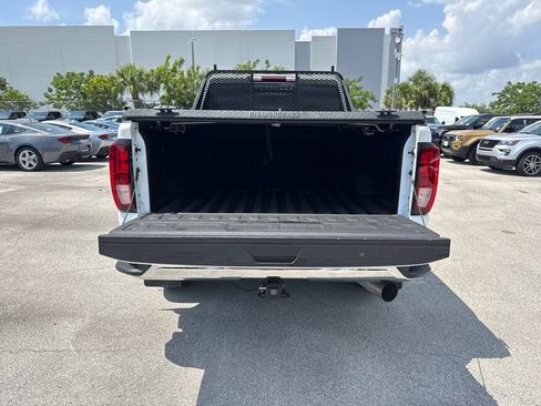 Used 2024 GMC Sierra 2500 Pro AWD/4WD image 26