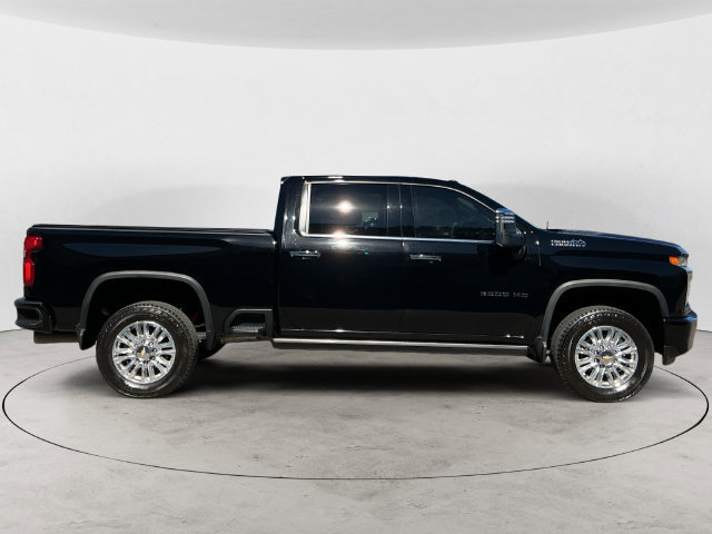 Used 2023 Chevrolet Silverado 3500 High Country w/ Z71 Off-Road Package AWD/4WD image 4
