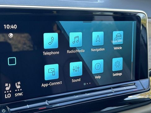 New 2026 Volkswagen Atlas SE image 12