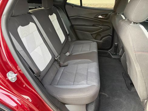 Used 2024 Chevrolet Trax RS w/ Driver Confidence Package image 11