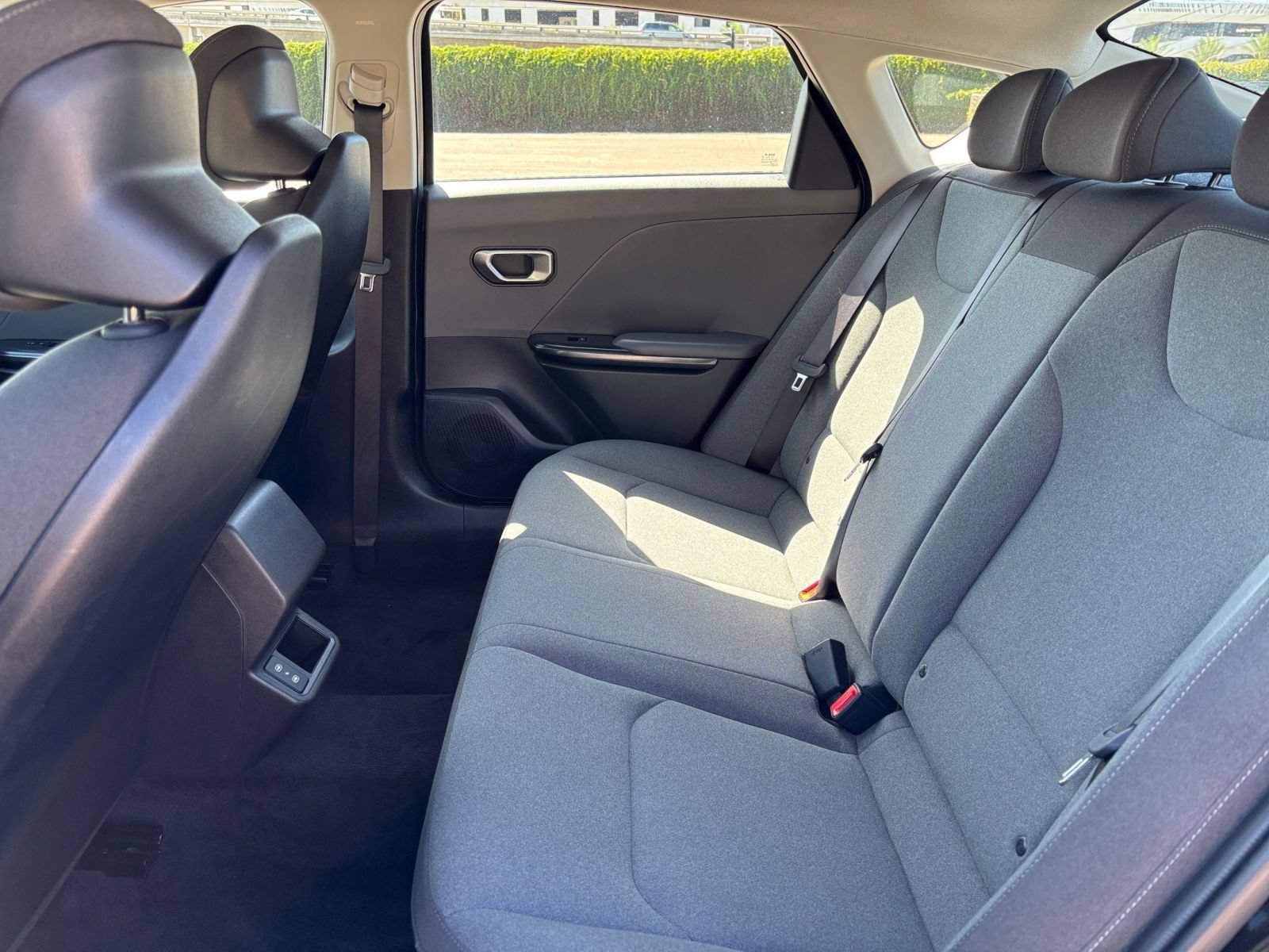 Used 2025 Kia K4 FWD image 24