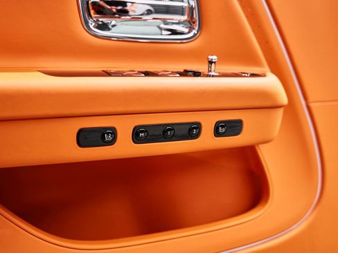 Used 2025 Rolls-Royce Spectre w/ Spectre Launch Package AWD/4WD image 31