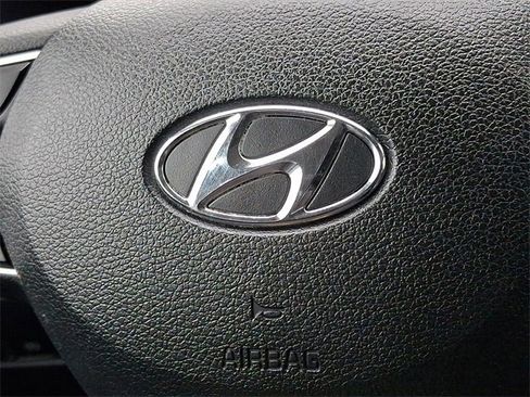 Used 2021 Hyundai Santa Fe SEL w/ Cargo Package image 25