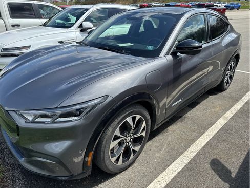 Used 2021 Ford Mustang Mach-E Premium image 3