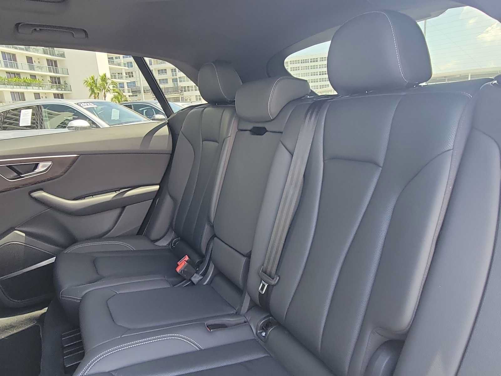 Used 2021 Audi Q8 Premium Plus w/ Premium Plus Package AWD/4WD image 19