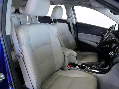 Used 2016 Acura ILX 4dr Sdn w/Premium Pkg image 9