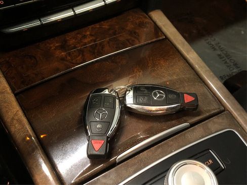 Used 2012 Mercedes-Benz E 350 E 350 image 26